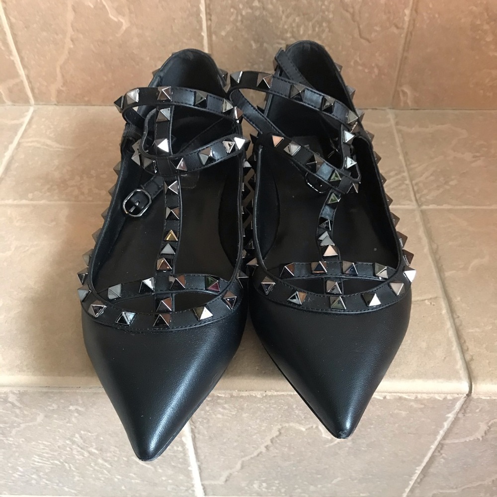 Kaitlyn Pan rockstud flats
